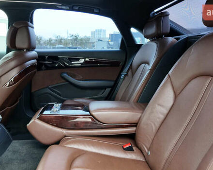 Черный Ауди А8, объемом двигателя 3 л и пробегом 213 тыс. км за 16990 $, фото 2 на Automoto.ua