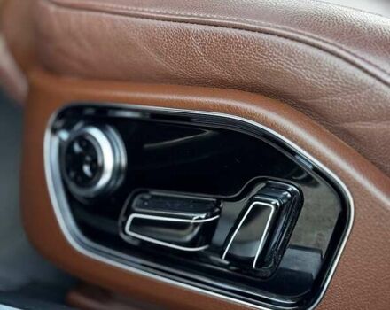 Черный Ауди А8, объемом двигателя 3 л и пробегом 268 тыс. км за 13500 $, фото 12 на Automoto.ua