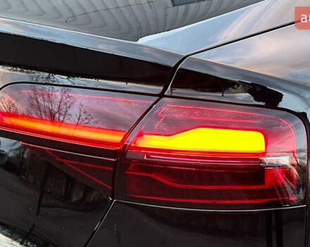 Черный Ауди А8, объемом двигателя 3.99 л и пробегом 181 тыс. км за 22000 $, фото 9 на Automoto.ua