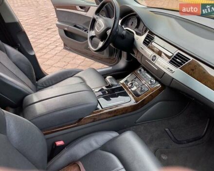 Черный Ауди А8, объемом двигателя 3 л и пробегом 203 тыс. км за 18000 $, фото 2 на Automoto.ua