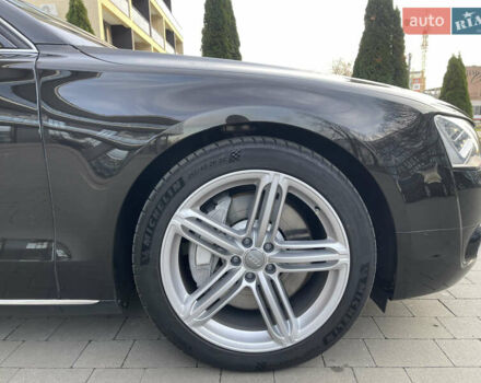 Чорний Ауді A8, об'ємом двигуна 3.99 л та пробігом 56 тис. км за 40000 $, фото 20 на Automoto.ua