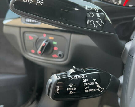 Чорний Ауді A8, об'ємом двигуна 3.99 л та пробігом 56 тис. км за 40000 $, фото 179 на Automoto.ua