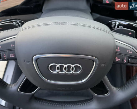 Чорний Ауді A8, об'ємом двигуна 3.99 л та пробігом 56 тис. км за 40000 $, фото 176 на Automoto.ua