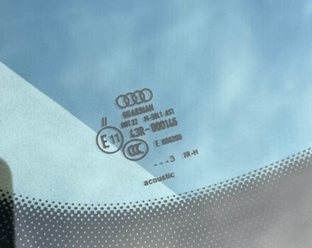 Чорний Ауді A8, об'ємом двигуна 3.99 л та пробігом 56 тис. км за 40000 $, фото 31 на Automoto.ua