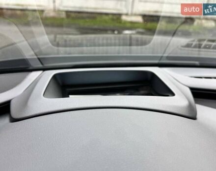 Чорний Ауді A8, об'ємом двигуна 2.97 л та пробігом 129 тис. км за 28990 $, фото 51 на Automoto.ua