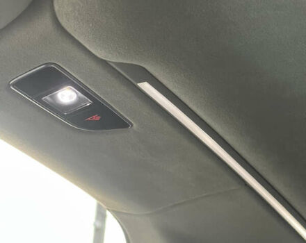 Чорний Ауді A8, об'ємом двигуна 3.99 л та пробігом 56 тис. км за 40000 $, фото 79 на Automoto.ua