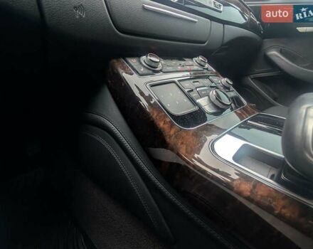 Чорний Ауді A8, об'ємом двигуна 3 л та пробігом 122 тис. км за 20300 $, фото 24 на Automoto.ua