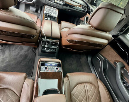 Черный Ауди А8, объемом двигателя 3.99 л и пробегом 256 тыс. км за 25500 $, фото 14 на Automoto.ua