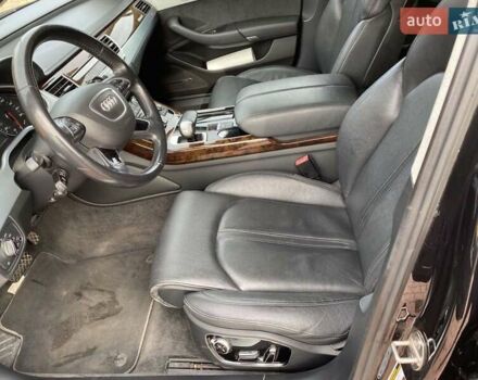 Черный Ауди А8, объемом двигателя 3 л и пробегом 203 тыс. км за 18000 $, фото 5 на Automoto.ua