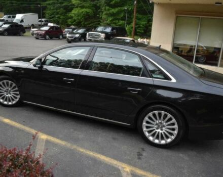 Черный Ауди А8, объемом двигателя 4 л и пробегом 87 тыс. км за 6500 $, фото 2 на Automoto.ua