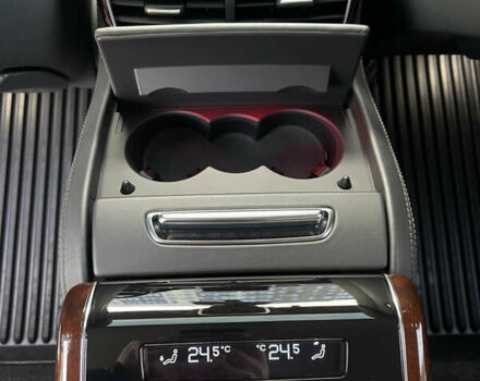 Чорний Ауді A8, об'ємом двигуна 3.99 л та пробігом 56 тис. км за 40000 $, фото 71 на Automoto.ua