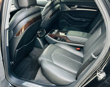 Чорний Ауді A8, об'ємом двигуна 2.97 л та пробігом 212 тис. км за 26777 $, фото 12 на Automoto.ua