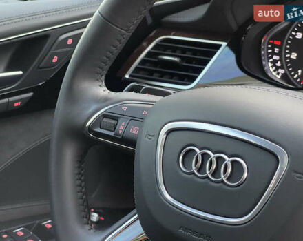 Чорний Ауді A8, об'ємом двигуна 3.99 л та пробігом 56 тис. км за 40000 $, фото 155 на Automoto.ua