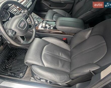 Чорний Ауді A8, об'ємом двигуна 3 л та пробігом 122 тис. км за 20300 $, фото 5 на Automoto.ua