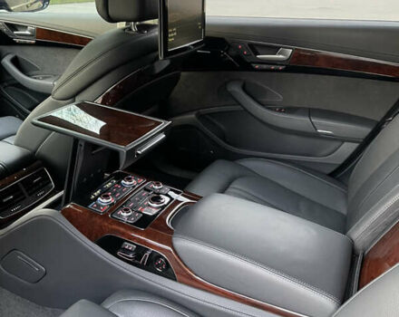 Чорний Ауді A8, об'ємом двигуна 3.99 л та пробігом 56 тис. км за 40000 $, фото 77 на Automoto.ua