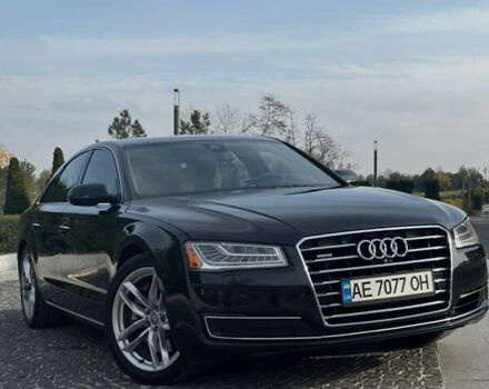 Черный Ауди А8, объемом двигателя 3.99 л и пробегом 181 тыс. км за 30000 $, фото 2 на Automoto.ua