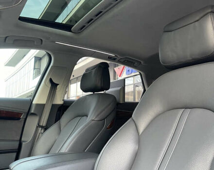 Чорний Ауді A8, об'ємом двигуна 3.99 л та пробігом 56 тис. км за 40000 $, фото 53 на Automoto.ua