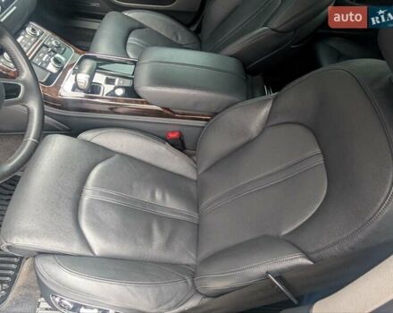 Чорний Ауді A8, об'ємом двигуна 3 л та пробігом 122 тис. км за 20300 $, фото 23 на Automoto.ua