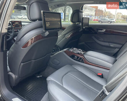 Чорний Ауді A8, об'ємом двигуна 3.99 л та пробігом 56 тис. км за 40000 $, фото 55 на Automoto.ua