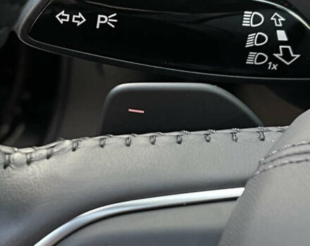 Чорний Ауді A8, об'ємом двигуна 3.99 л та пробігом 56 тис. км за 40000 $, фото 173 на Automoto.ua