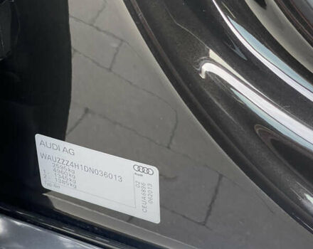 Чорний Ауді A8, об'ємом двигуна 3.99 л та пробігом 56 тис. км за 40000 $, фото 36 на Automoto.ua