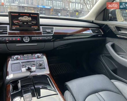 Чорний Ауді A8, об'ємом двигуна 3.99 л та пробігом 56 тис. км за 40000 $, фото 82 на Automoto.ua
