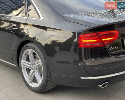 Чорний Ауді A8, об'ємом двигуна 3.99 л та пробігом 56 тис. км за 40000 $, фото 7 на Automoto.ua
