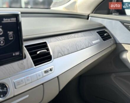 Чорний Ауді A8, об'ємом двигуна 4.13 л та пробігом 263 тис. км за 33500 $, фото 78 на Automoto.ua