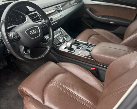 Черный Ауди А8, объемом двигателя 3 л и пробегом 195 тыс. км за 15950 $, фото 33 на Automoto.ua