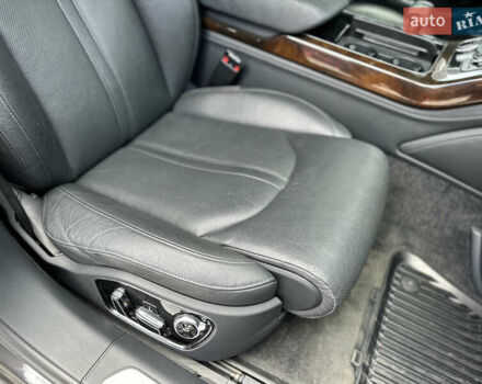 Черный Ауди А8, объемом двигателя 3 л и пробегом 180 тыс. км за 21500 $, фото 85 на Automoto.ua