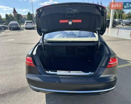 Чорний Ауді A8, об'ємом двигуна 4.13 л та пробігом 263 тис. км за 33500 $, фото 19 на Automoto.ua