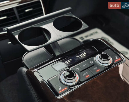 Чорний Ауді A8, об'ємом двигуна 3 л та пробігом 274 тис. км за 18700 $, фото 44 на Automoto.ua