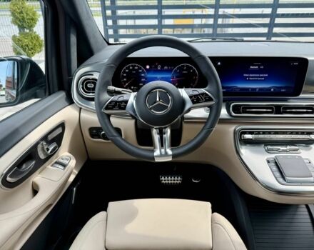 Ауди А8 2015 в Ровно на Automoto.ua Черный Ауди А8, объемом двигателя 4.2 л и пробегом 166 тыс. км за 52500 $, фото 15 на Automoto.ua