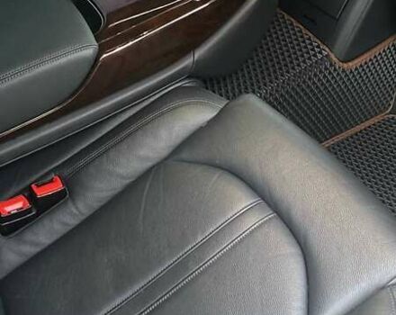 Черный Ауди А8, объемом двигателя 3.99 л и пробегом 170 тыс. км за 25000 $, фото 40 на Automoto.ua