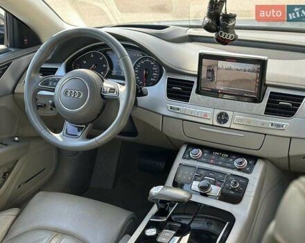 Чорний Ауді A8, об'ємом двигуна 4.13 л та пробігом 263 тис. км за 33500 $, фото 46 на Automoto.ua