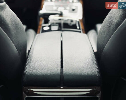 Чорний Ауді A8, об'ємом двигуна 3 л та пробігом 274 тис. км за 18700 $, фото 46 на Automoto.ua