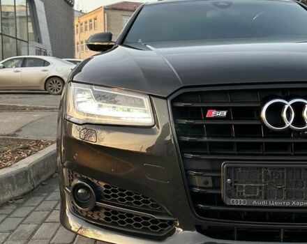 Чорний Ауді A8, об'ємом двигуна 3.99 л та пробігом 140 тис. км за 33900 $, фото 2 на Automoto.ua