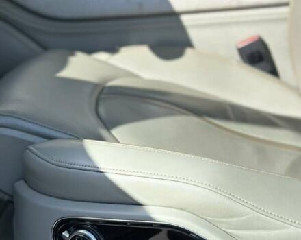 Чорний Ауді A8, об'ємом двигуна 4.13 л та пробігом 263 тис. км за 33500 $, фото 26 на Automoto.ua