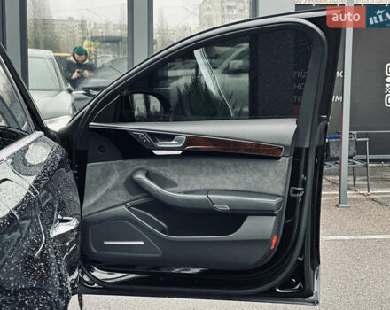 Чорний Ауді A8, об'ємом двигуна 3 л та пробігом 274 тис. км за 18700 $, фото 91 на Automoto.ua