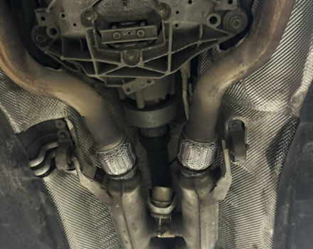 Черный Ауди А8, объемом двигателя 3.99 л и пробегом 187 тыс. км за 33000 $, фото 32 на Automoto.ua