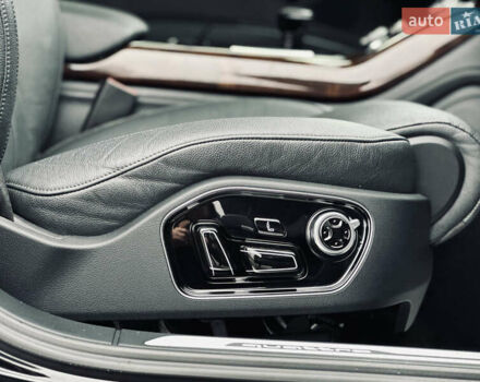 Чорний Ауді A8, об'ємом двигуна 3 л та пробігом 274 тис. км за 18700 $, фото 92 на Automoto.ua