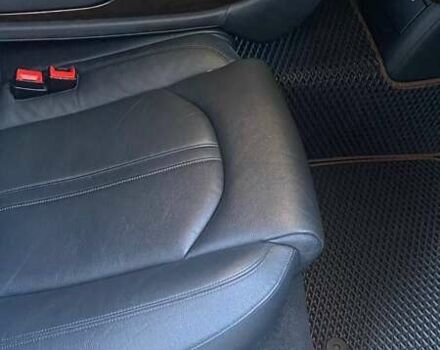 Черный Ауди А8, объемом двигателя 3.99 л и пробегом 170 тыс. км за 25000 $, фото 31 на Automoto.ua