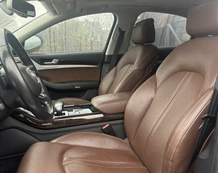 Черный Ауди А8, объемом двигателя 3 л и пробегом 195 тыс. км за 15950 $, фото 26 на Automoto.ua