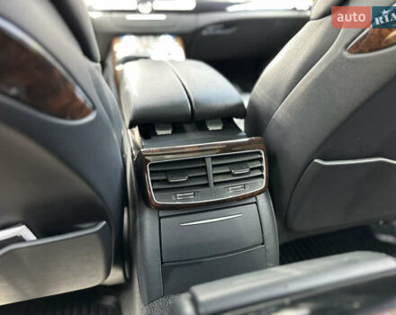 Черный Ауди А8, объемом двигателя 3 л и пробегом 180 тыс. км за 21500 $, фото 72 на Automoto.ua