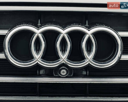 Чорний Ауді A8, об'ємом двигуна 3 л та пробігом 274 тис. км за 18700 $, фото 15 на Automoto.ua