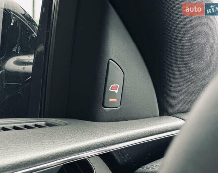 Чорний Ауді A8, об'ємом двигуна 3 л та пробігом 274 тис. км за 18700 $, фото 87 на Automoto.ua