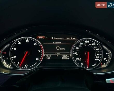 Ауди А8 2015 в Киеве на Automoto.ua Черный Ауди А8, объемом двигателя 3 л и пробегом 327 тыс. км за 18990 $, фото 19 на Automoto.ua