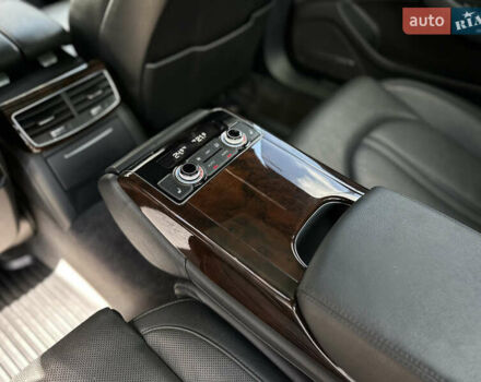 Черный Ауди А8, объемом двигателя 3 л и пробегом 180 тыс. км за 21500 $, фото 71 на Automoto.ua