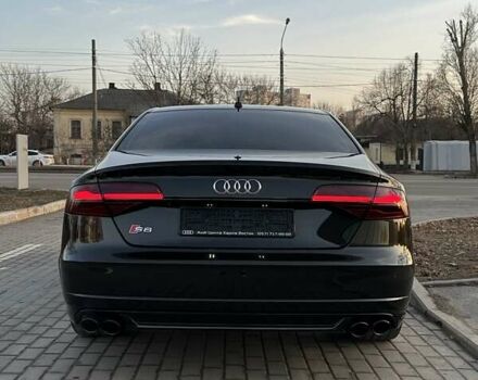 Чорний Ауді A8, об'ємом двигуна 3.99 л та пробігом 140 тис. км за 33900 $, фото 4 на Automoto.ua