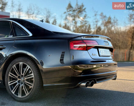 Черный Ауди А8, объемом двигателя 3.99 л и пробегом 174 тыс. км за 30000 $, фото 5 на Automoto.ua